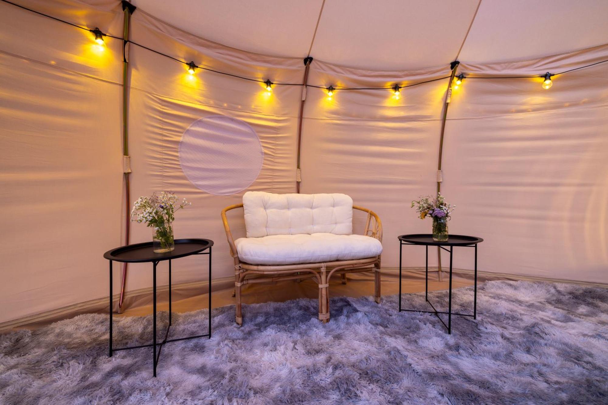 ホテル Holmegaard Vin Og Glamping Dannemare エクステリア 写真