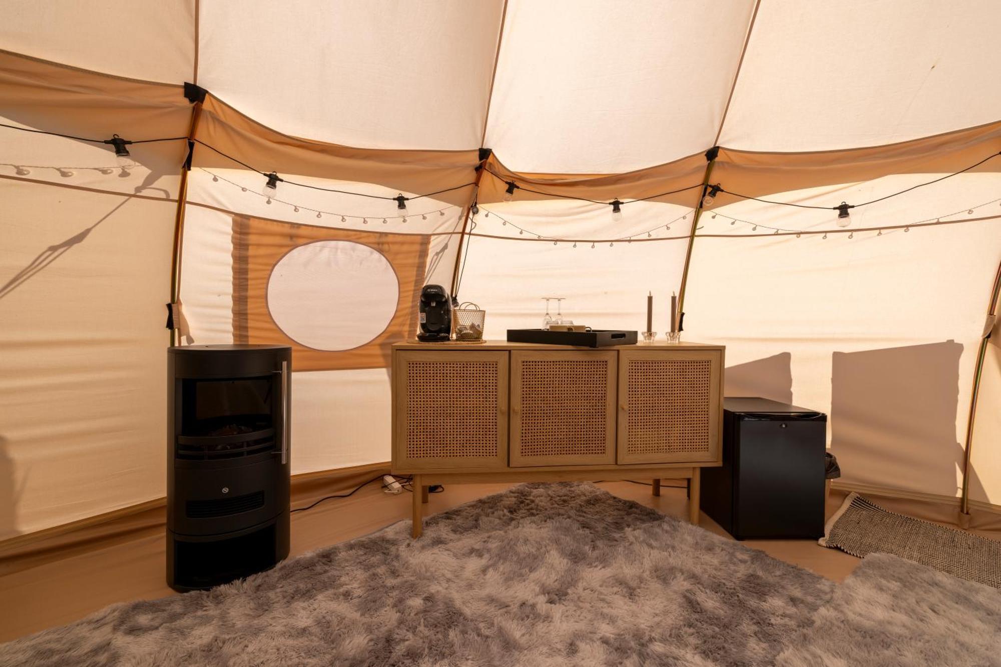 ホテル Holmegaard Vin Og Glamping Dannemare エクステリア 写真