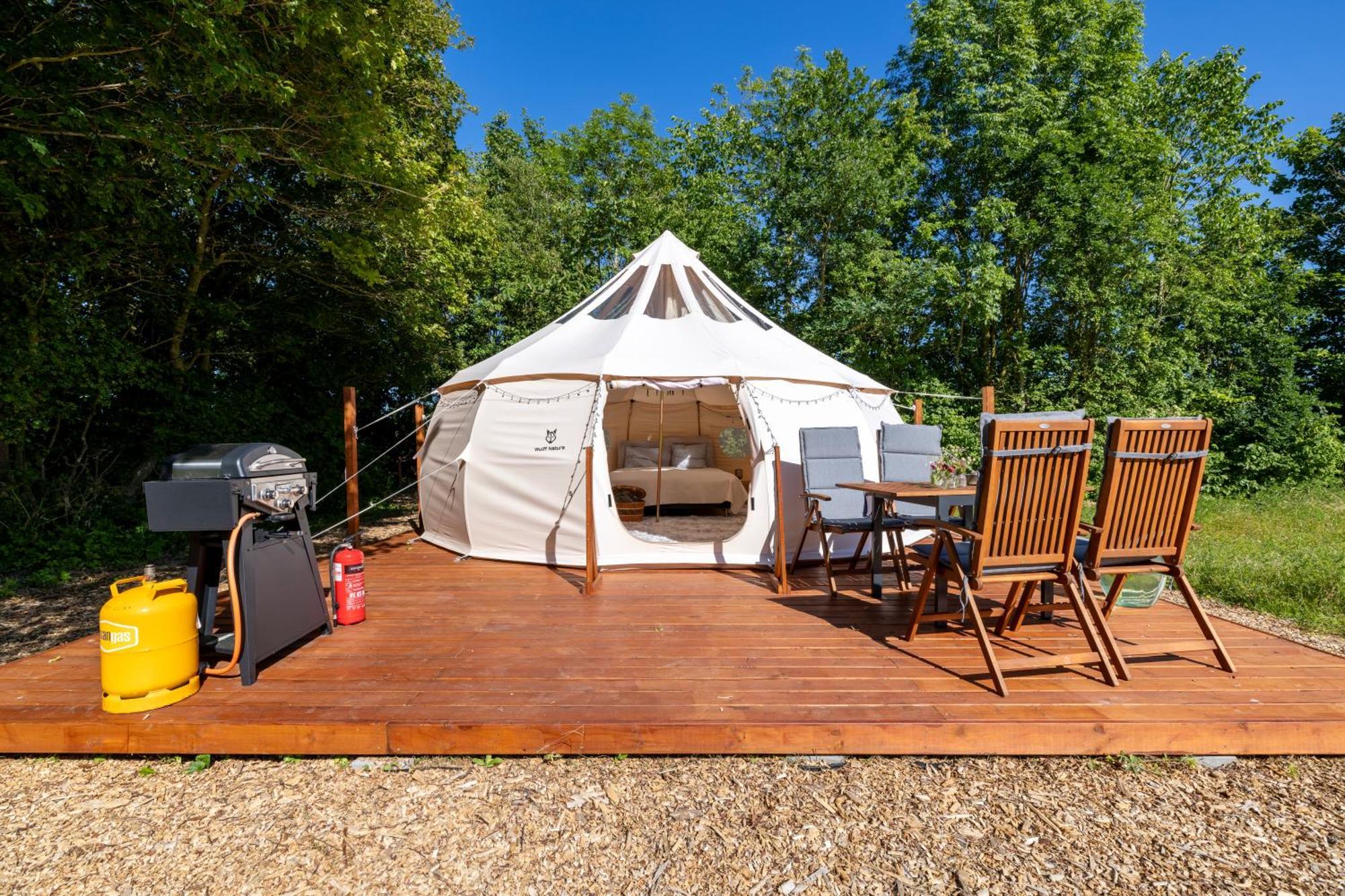 ホテル Holmegaard Vin Og Glamping Dannemare エクステリア 写真